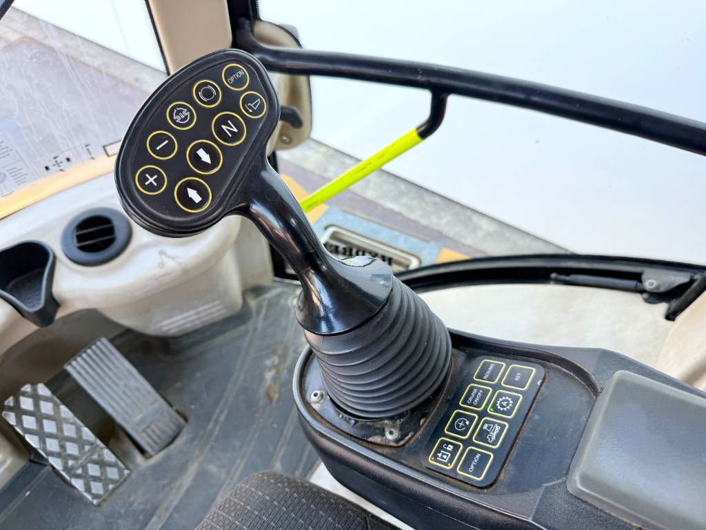 Hydrema 912F - CE + EPA / Airco / Backup Camera