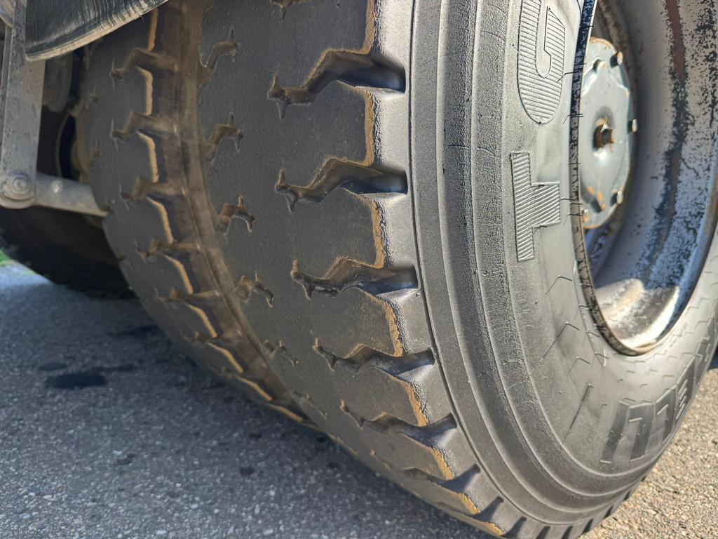 Iveco 330 6x4 with Palfinger PK 18500 crane