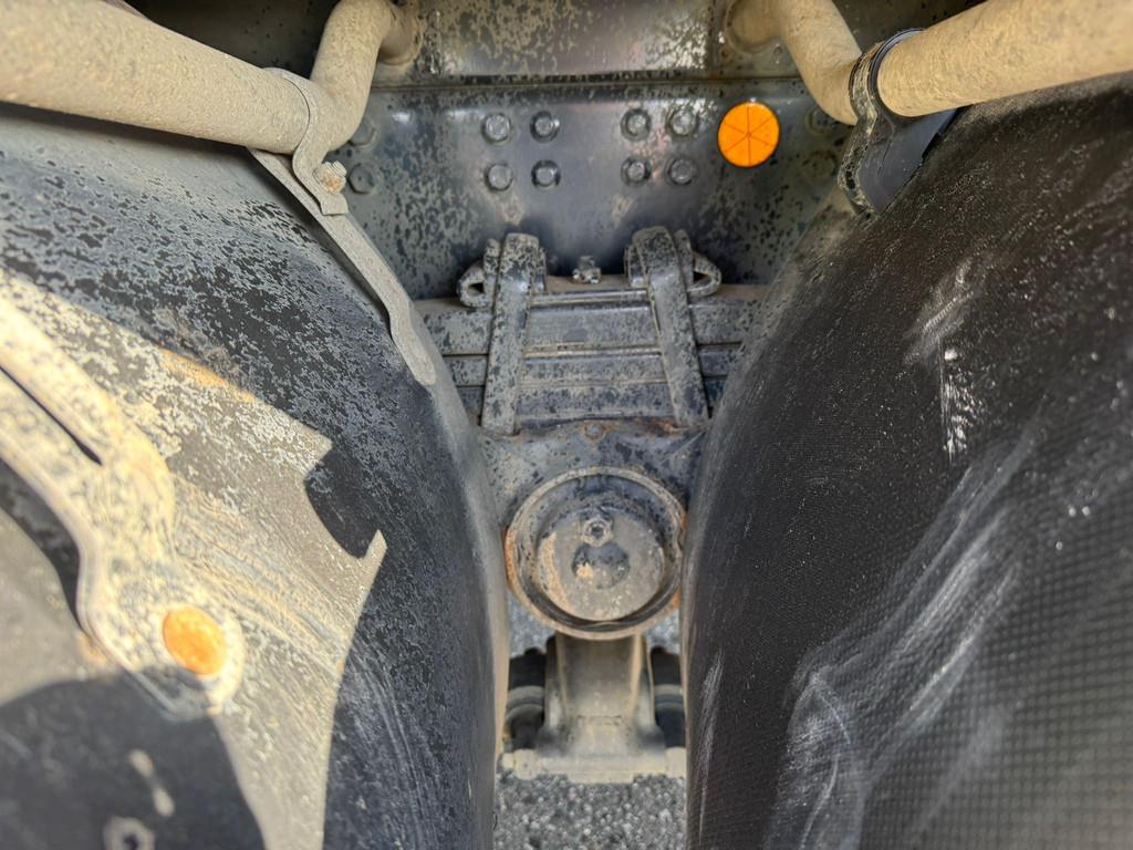 Iveco 330 6x4 with Palfinger PK 18500 crane