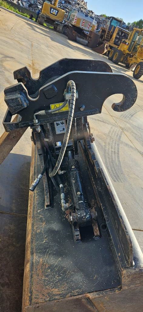 CAT DCT Bucket CW40S Kantelbak