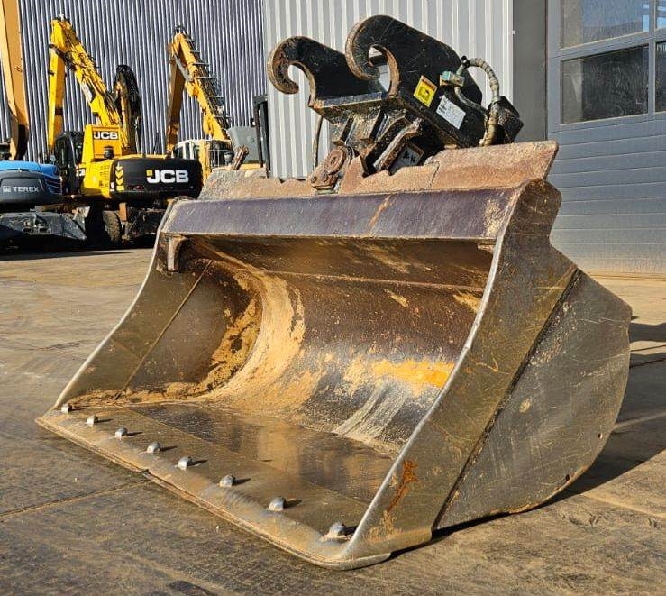 CAT DCT Bucket CW40S Kantelbak