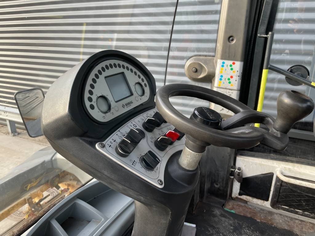 Bomag BW 161 AD-5