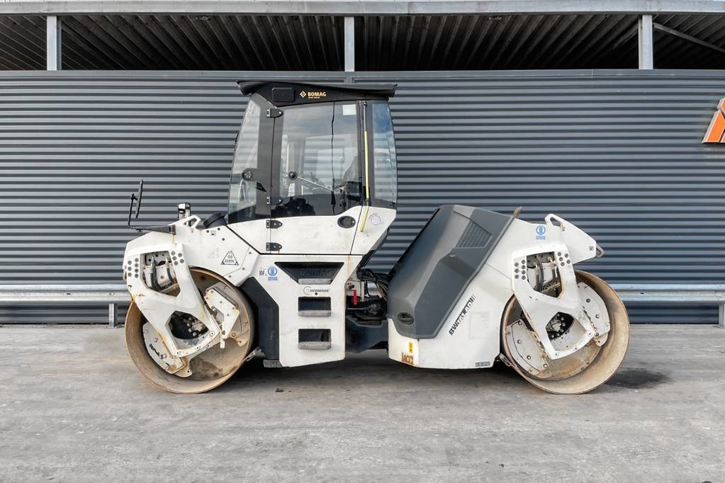 Bomag BW 161 AD-5