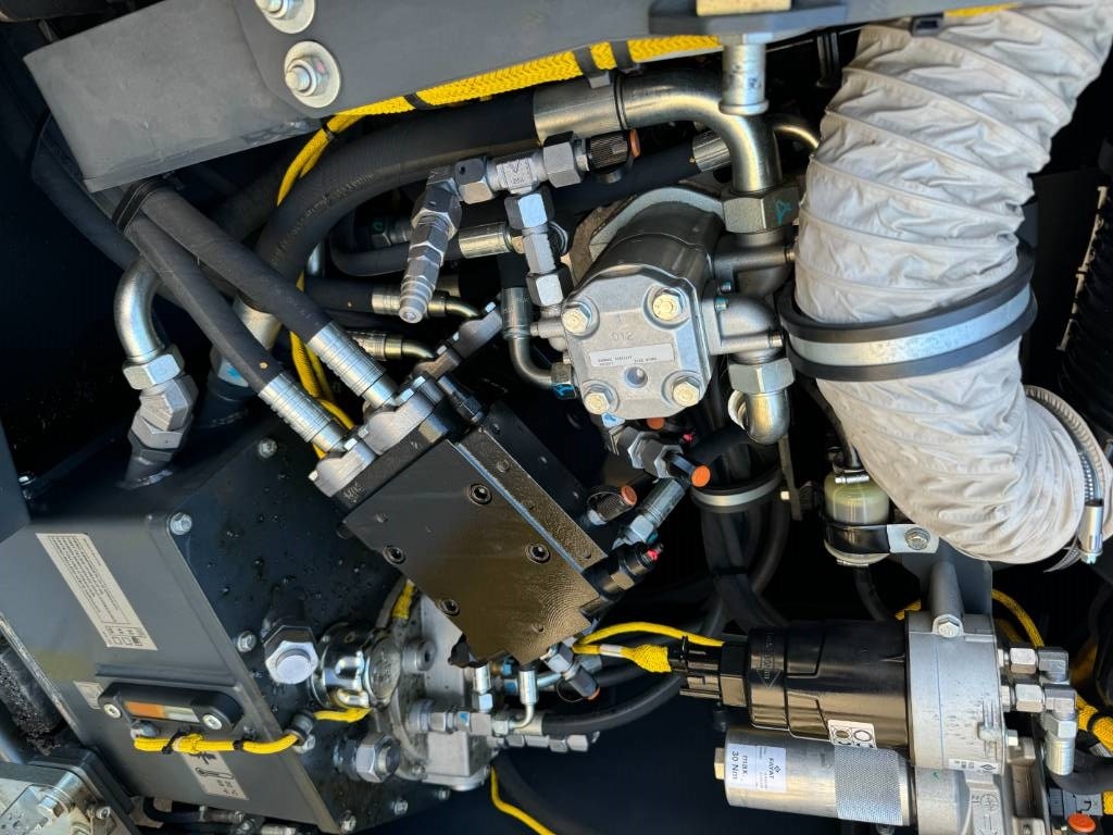 Bomag BF 300 C-2
