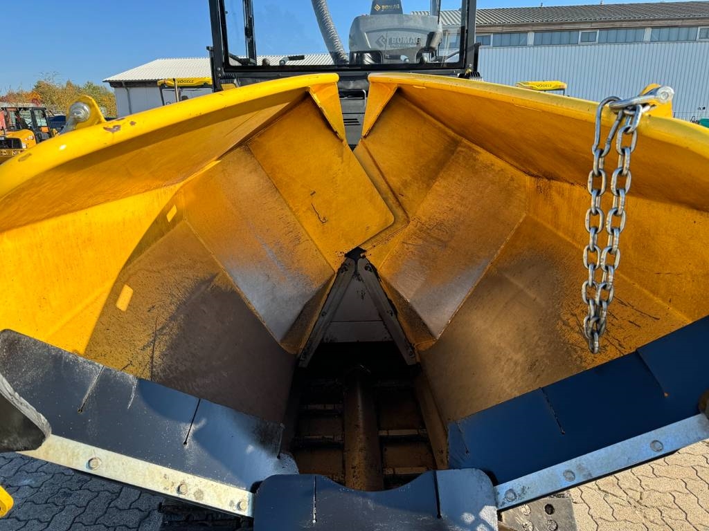 Bomag BF 300 C-2