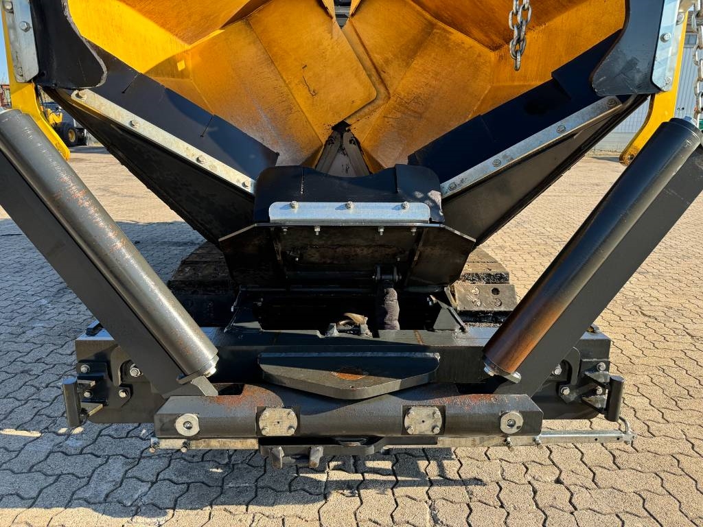 Bomag BF 300 C-2