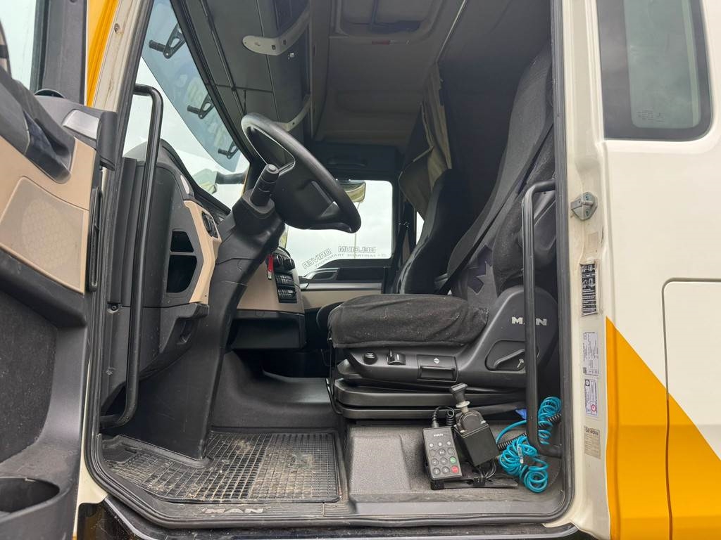 MAN TGX18 460