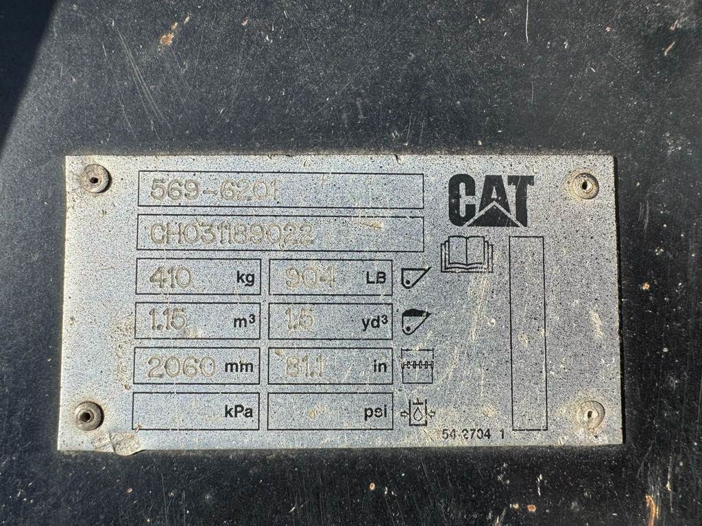CAT 908M