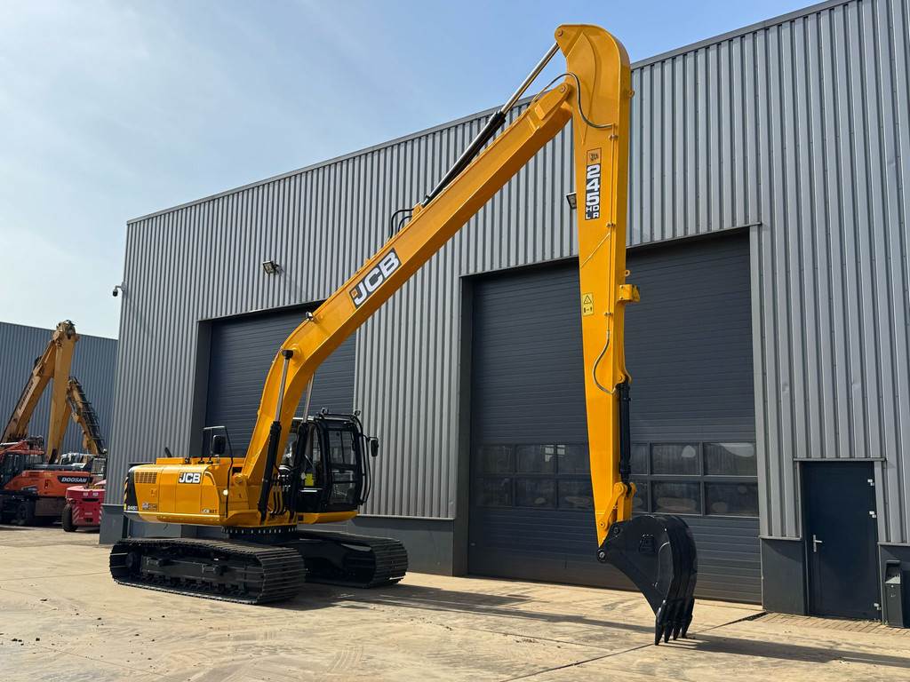 JCB 245LR Long Reach Excavator