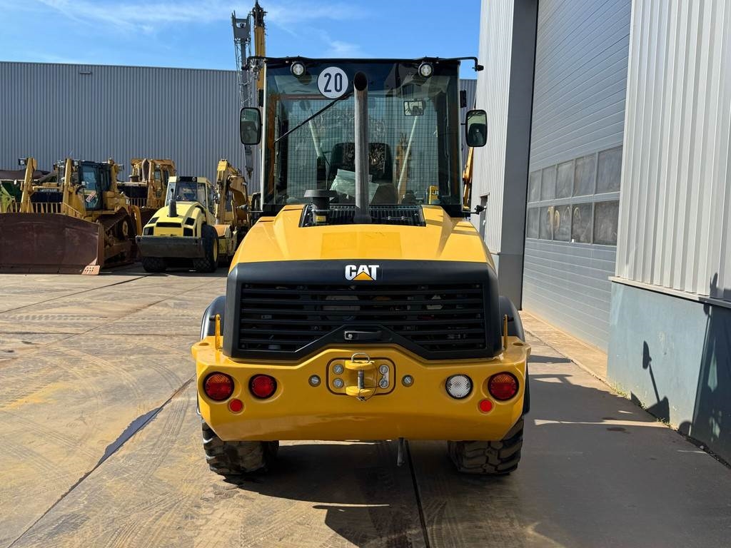 CAT 908M