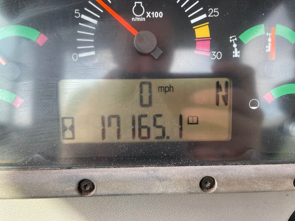 CAT 12M