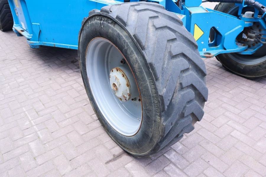Genie ZX135/70 Diesel, 4x4x4 Drive, 43m Working Height,