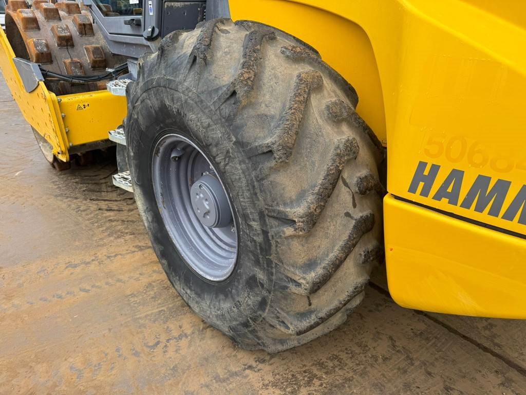 Hamm H13i Padfoot compactor