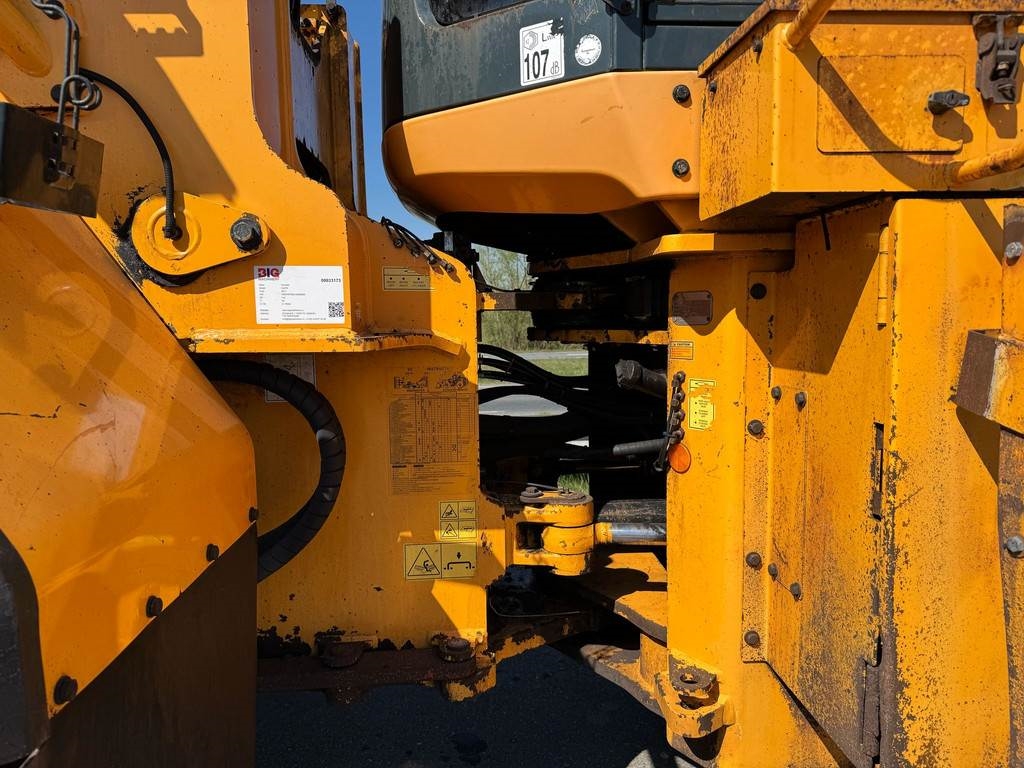 Hyundai HL970