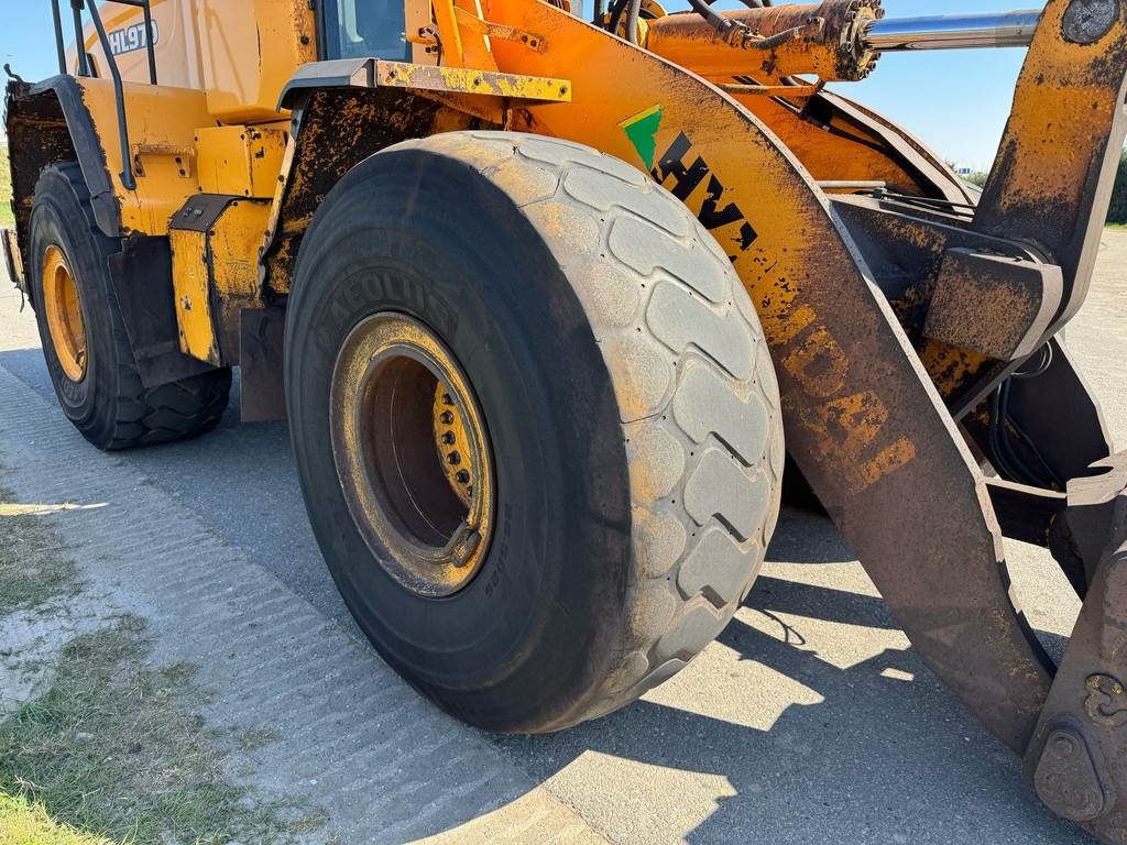 Hyundai HL970