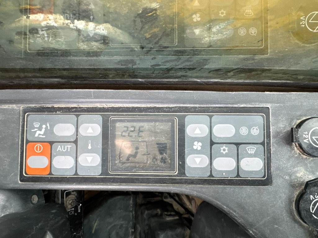 CAT 336DLN