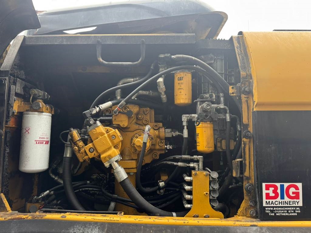 CAT 336DLN