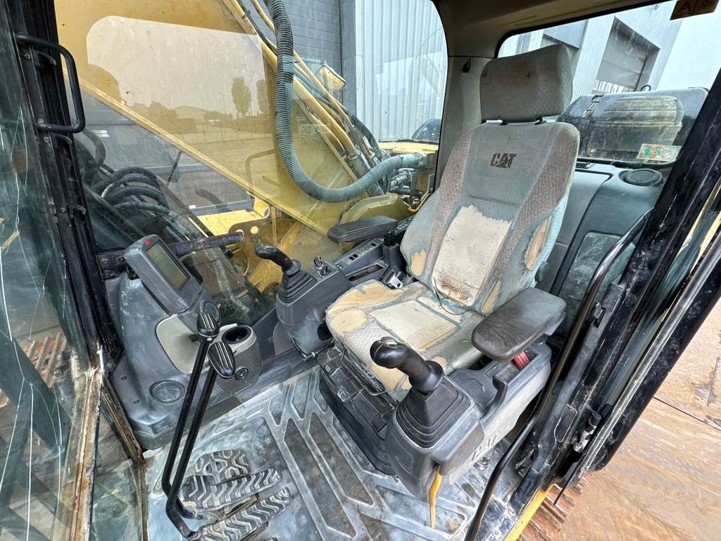 CAT 336DLN