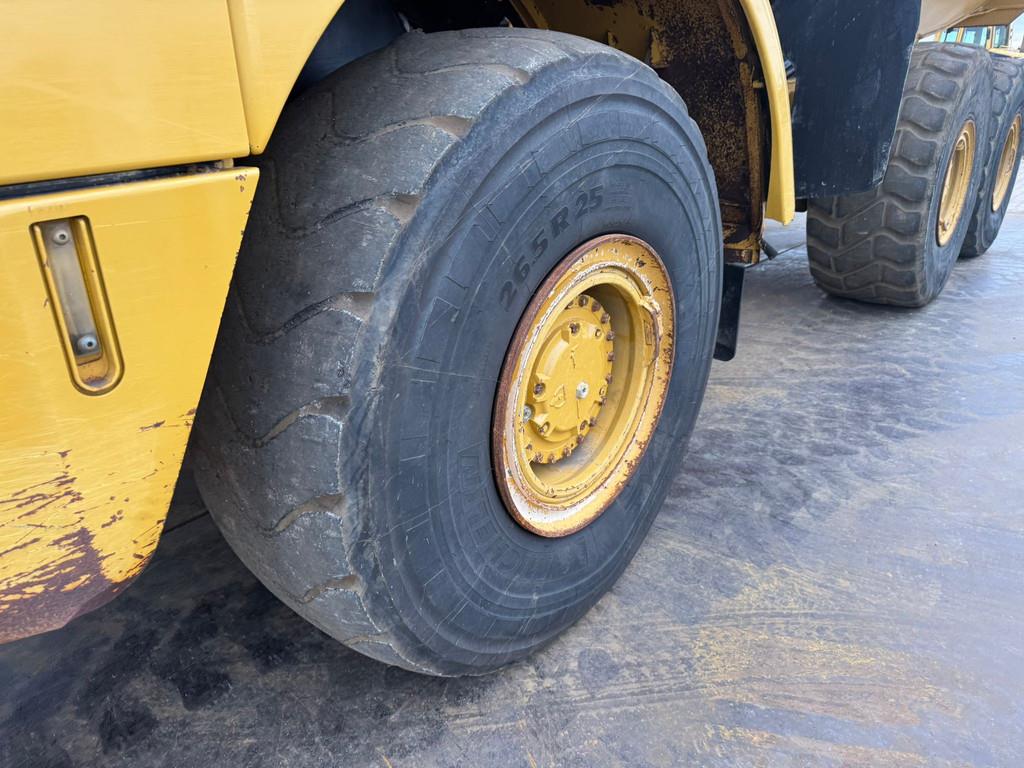 CAT 735C - CAT Rebuild transmission