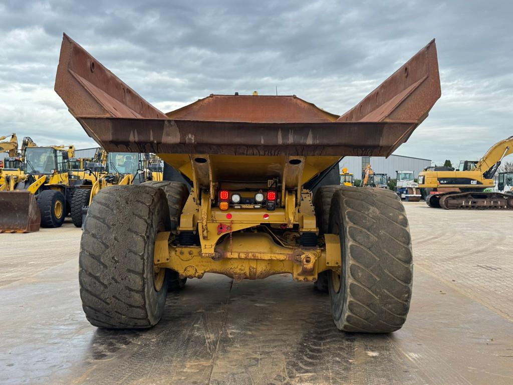 CAT 735C - CAT Rebuild transmission