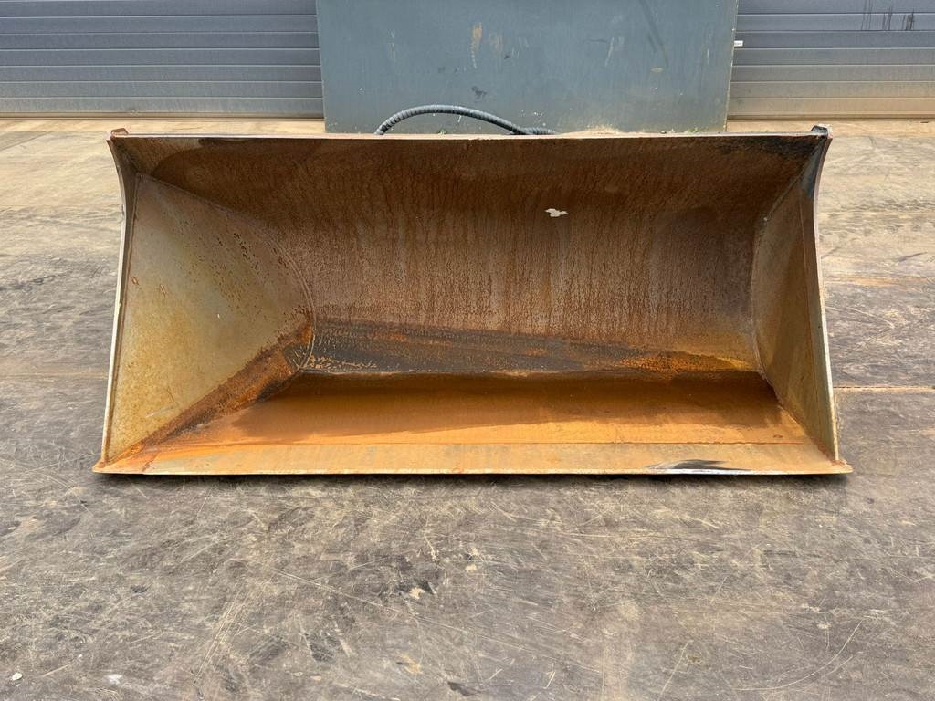 [Other] ZFE Side-Tilting bucket