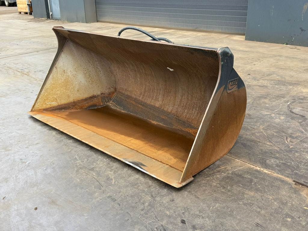 [Other] ZFE Side-Tilting bucket