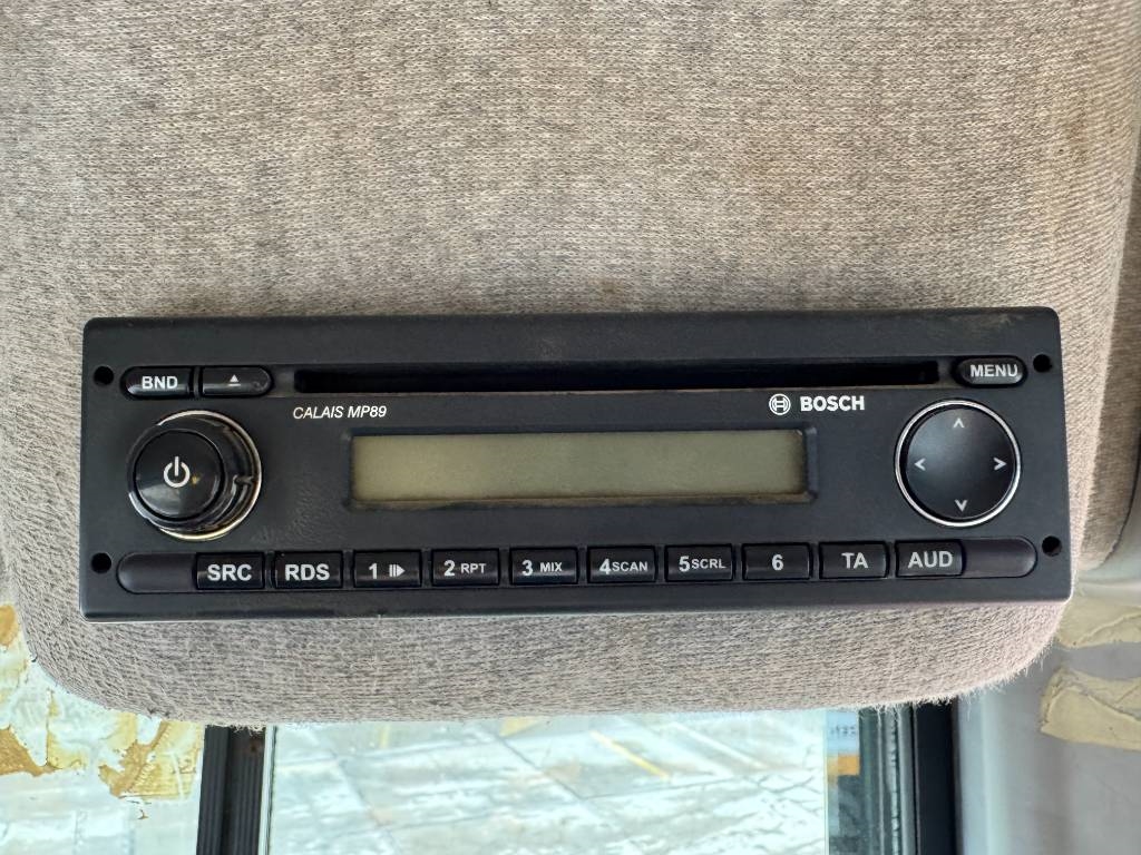 Volvo G970 - 5.5 Meter Blade / EPA Certified