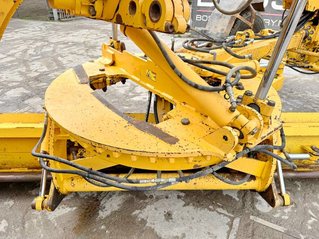 Volvo G970 - 5.5 Meter Blade / EPA Certified