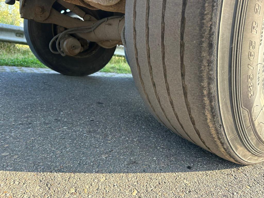 [Other] Gray and Adams Meat Hook Thermo King SLXE 400