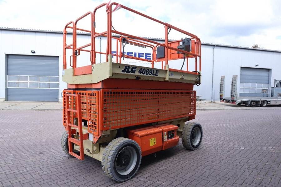 JLG M4069 Hybrid, 14.2m Working Height, 360kg Capacity