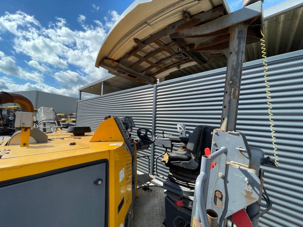 Wirtgen W 100 F