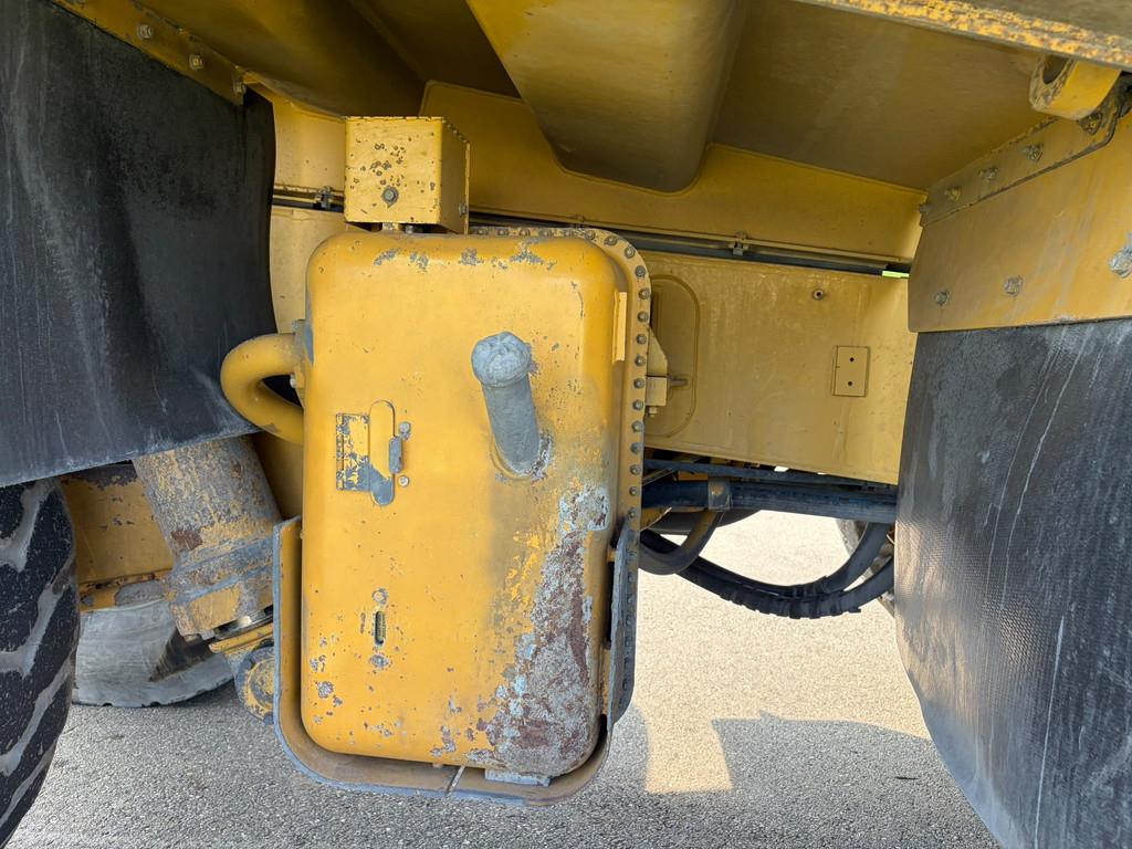 2004 كاتربيلر 775E-48355702