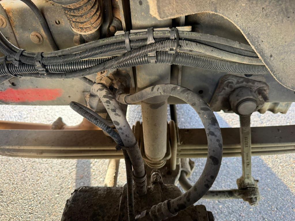 Renault Kerax 370 6x4 Kipper