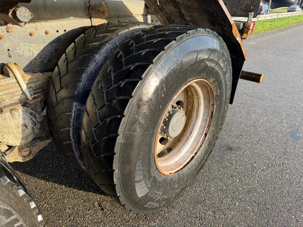 Renault Kerax 370 6x4 Kipper