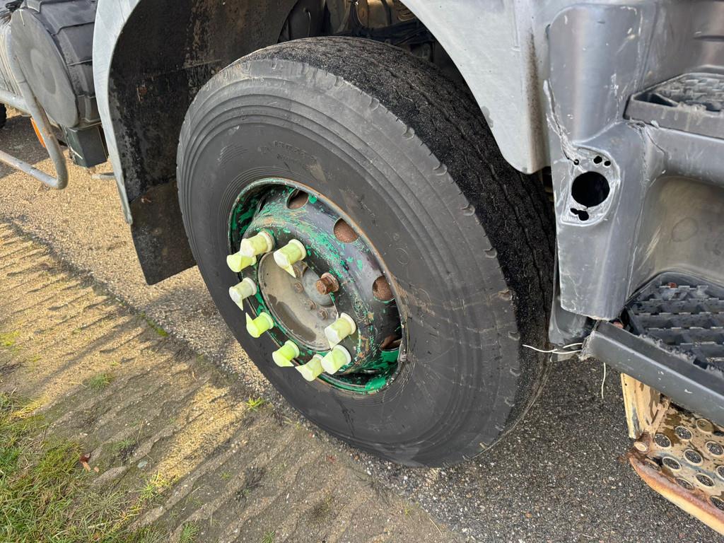 Renault Kerax 370 6x4 Kipper