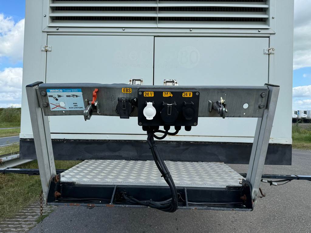 Olympian GEP165 150kVA Generator set on trailer