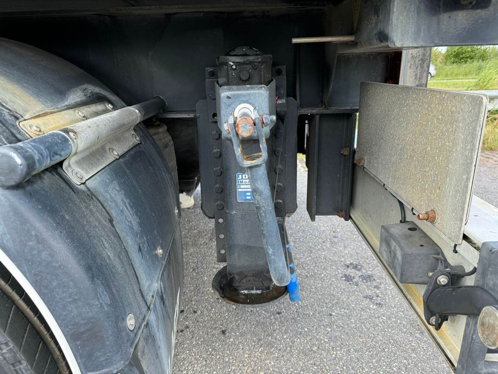 Olympian GEP165 150kVA Generator set on trailer