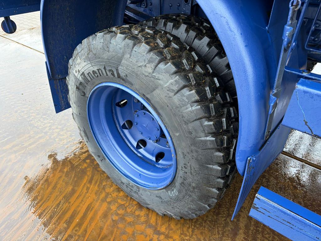 1985 مرسيدس بنز 1017-46437090