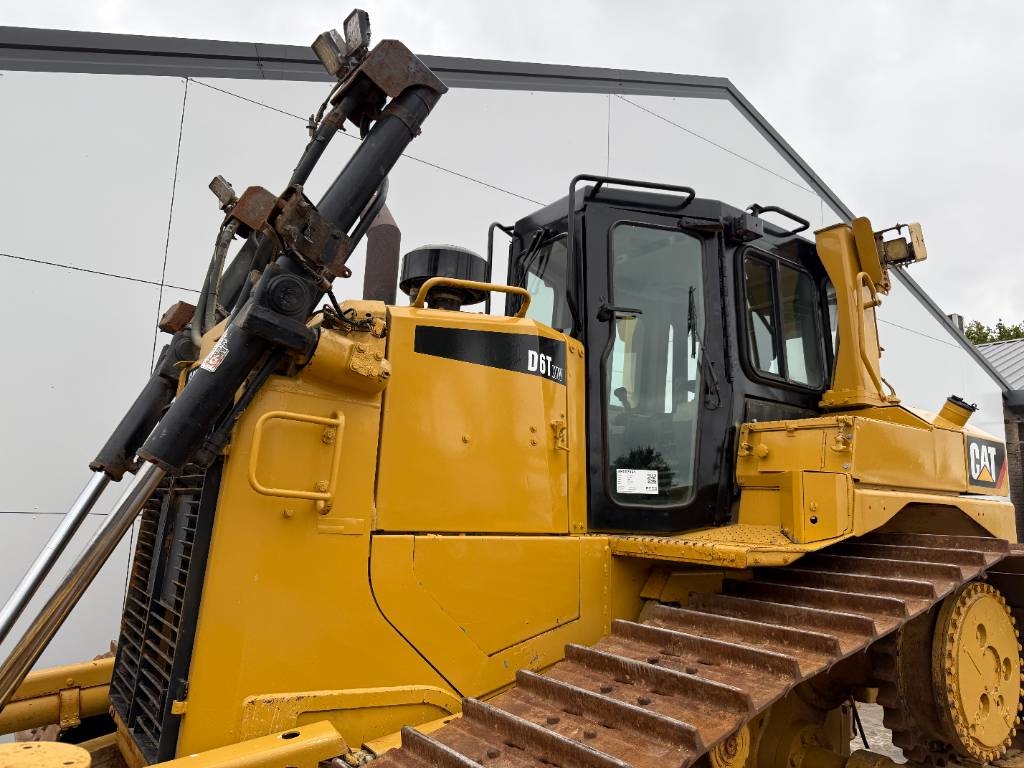 CAT D6T XW - 6 Way Blade / CE + EPA / Airco