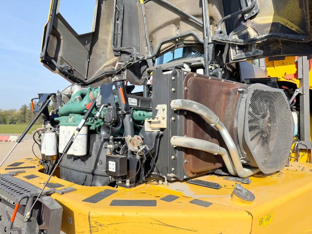 Volvo A60H - Top Condition / Body Heating / Camera