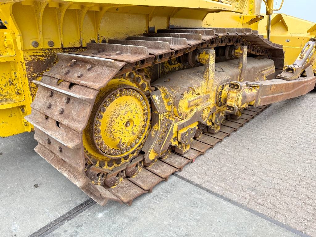 Komatsu D155AX-8 - German Machine / Ripper Valve / Camera