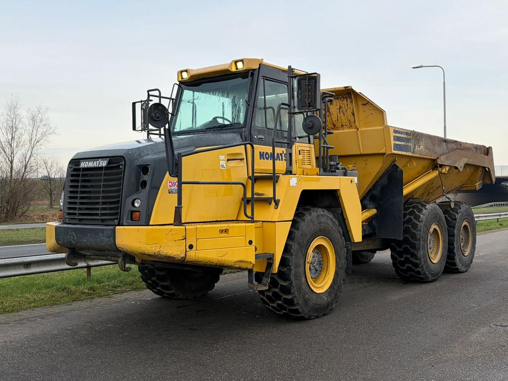 Image for TRUCKS 2015 Komatsu HM300-3