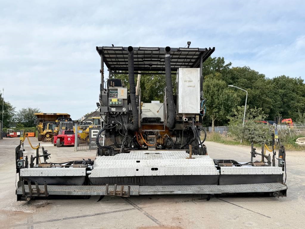 Volvo ABG9820 - 6 Meter Paving Width / Good Condition