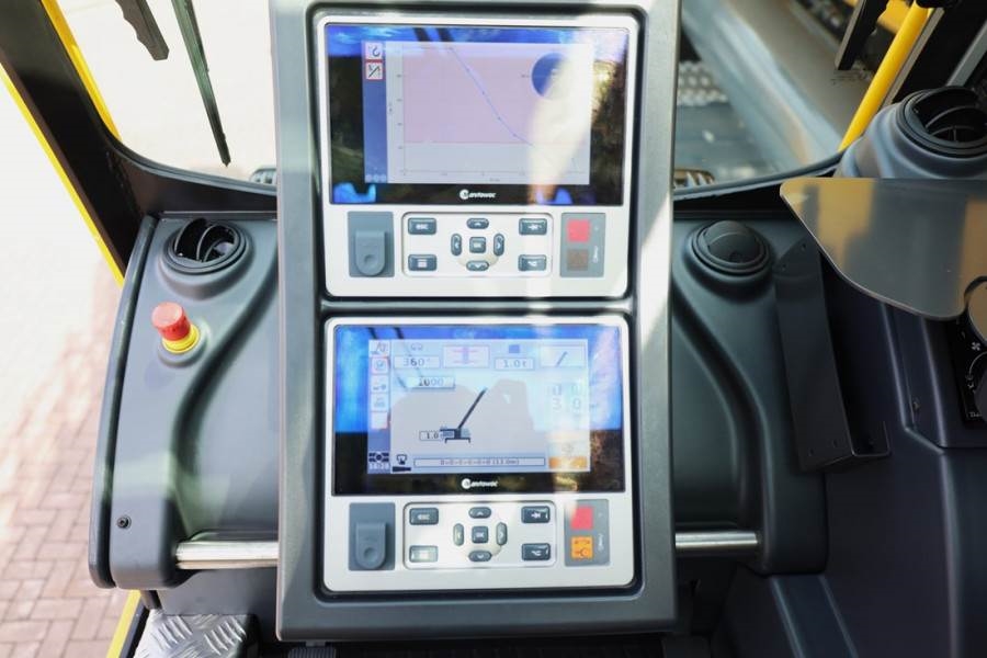 Grove GMK5150XL Available For Rent, Dutch Registration,