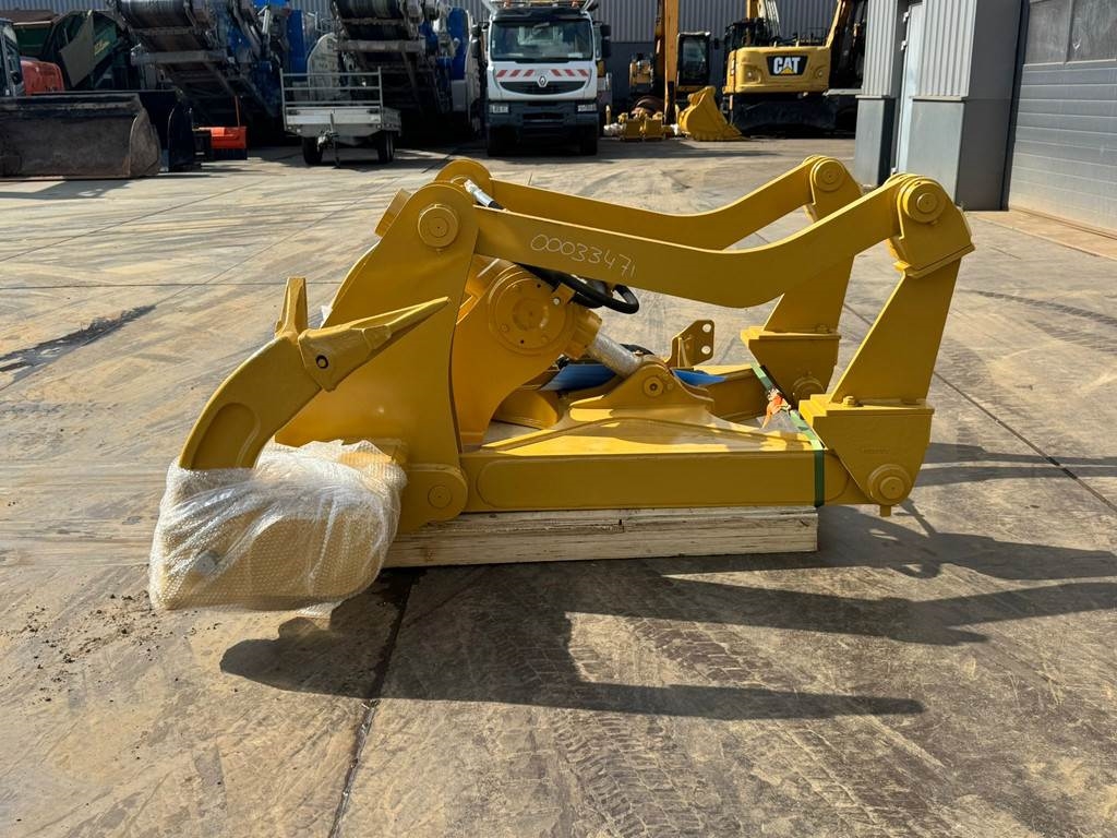 CAT D6 New Gen Ripper with 1 Cylinder