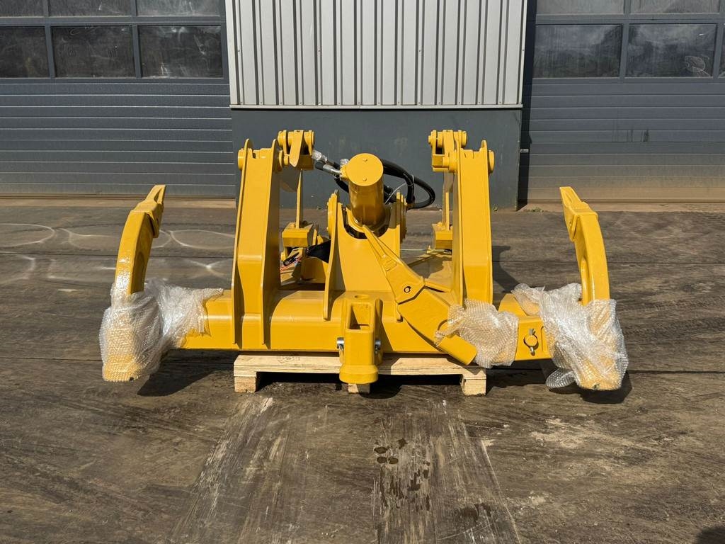 CAT D6 New Gen Ripper with 1 Cylinder