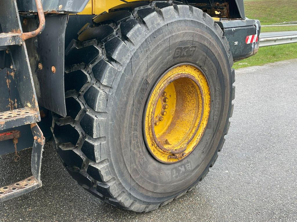 2004 Komatsu WA380-5H-47923167