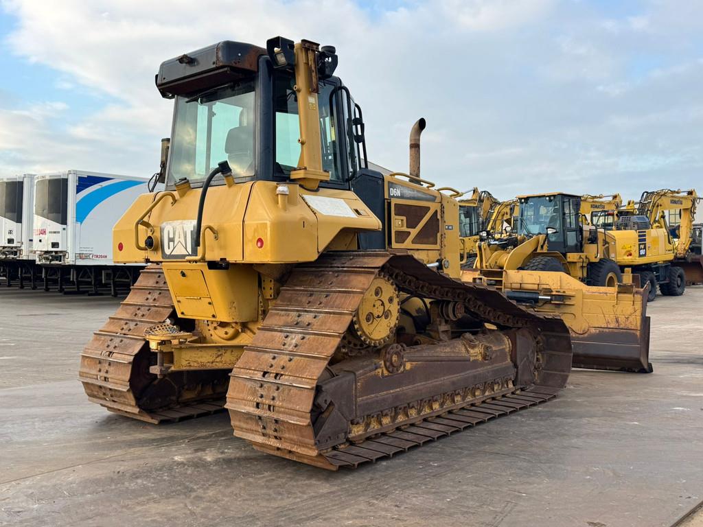 CAT D6N LGP