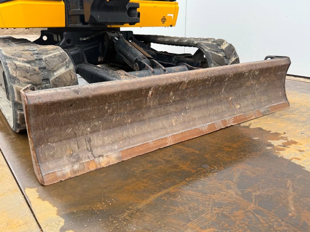 JCB 86C-1 - Hammer Lines / Quick Coupler