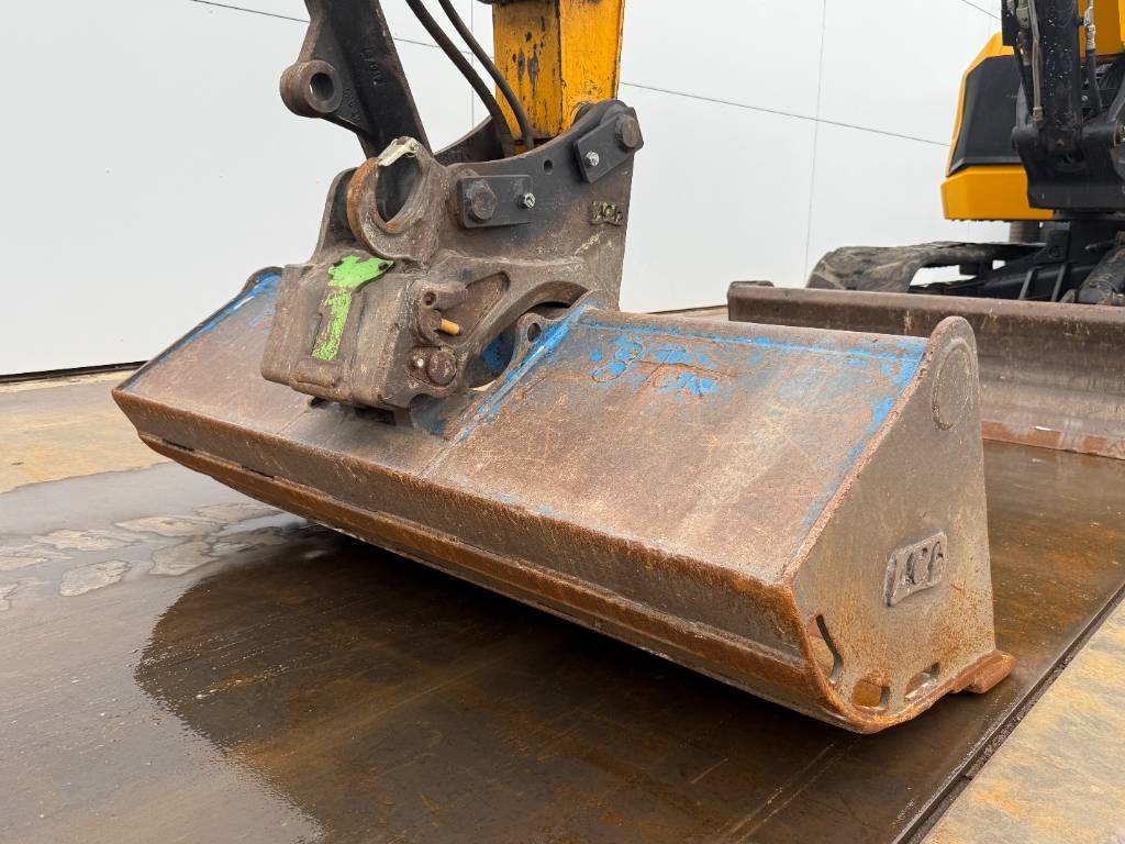 JCB 86C-1 - Hammer Lines / Quick Coupler